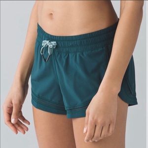 Searching for these lululemon make a move shorts!